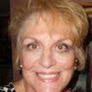 Meet your Posher, Elaine